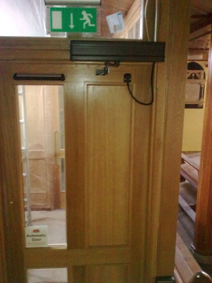 An image of an electronic door